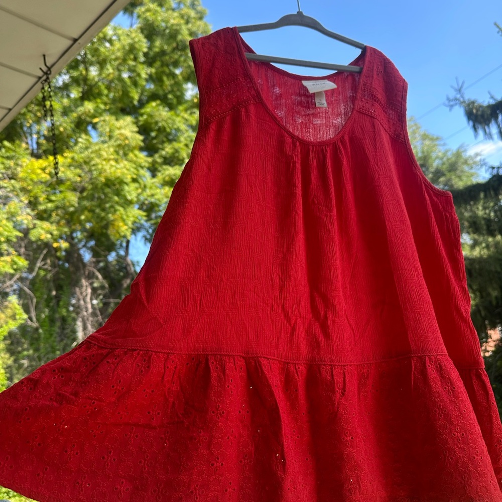 Knox Rose Vibrant Red Top